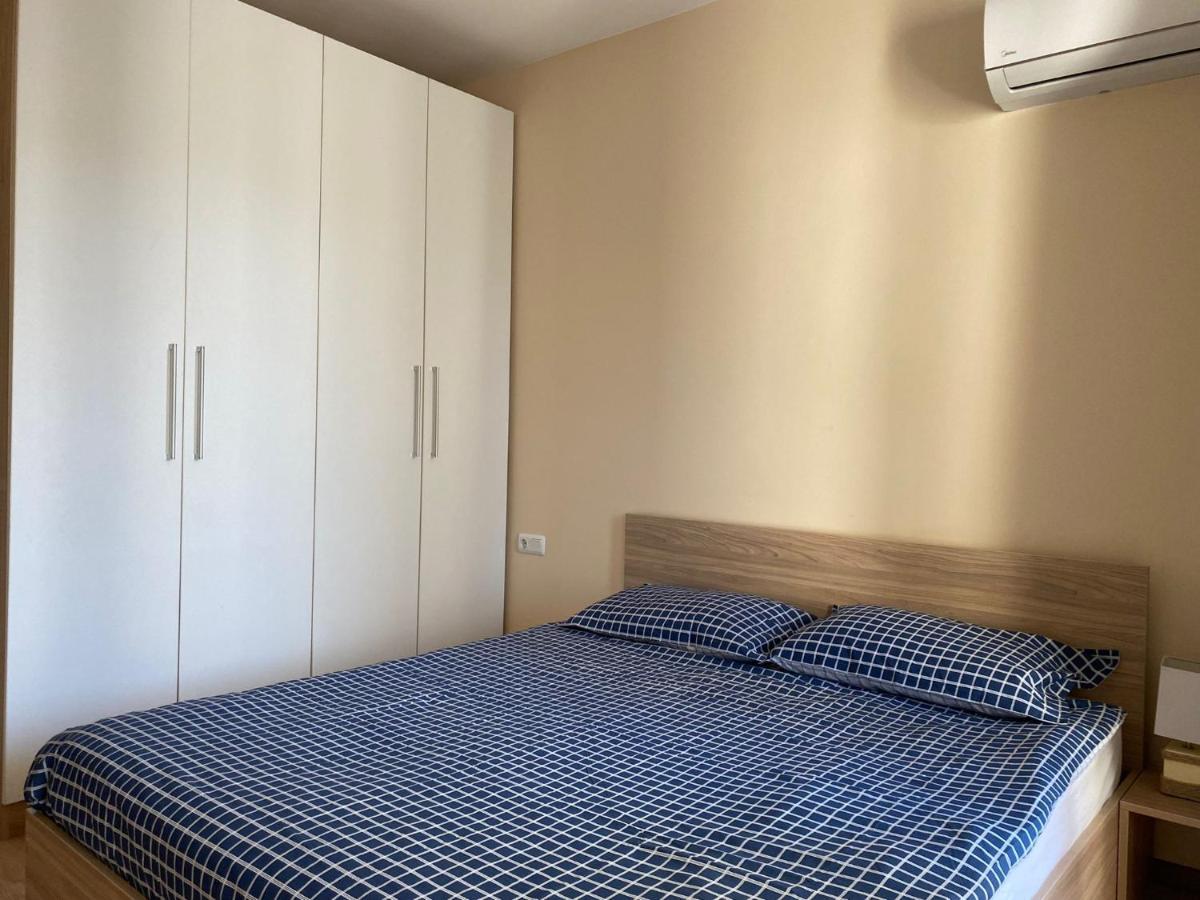 Brand New Apartment With Outdoor Swimming Pool Варна Екстериор снимка