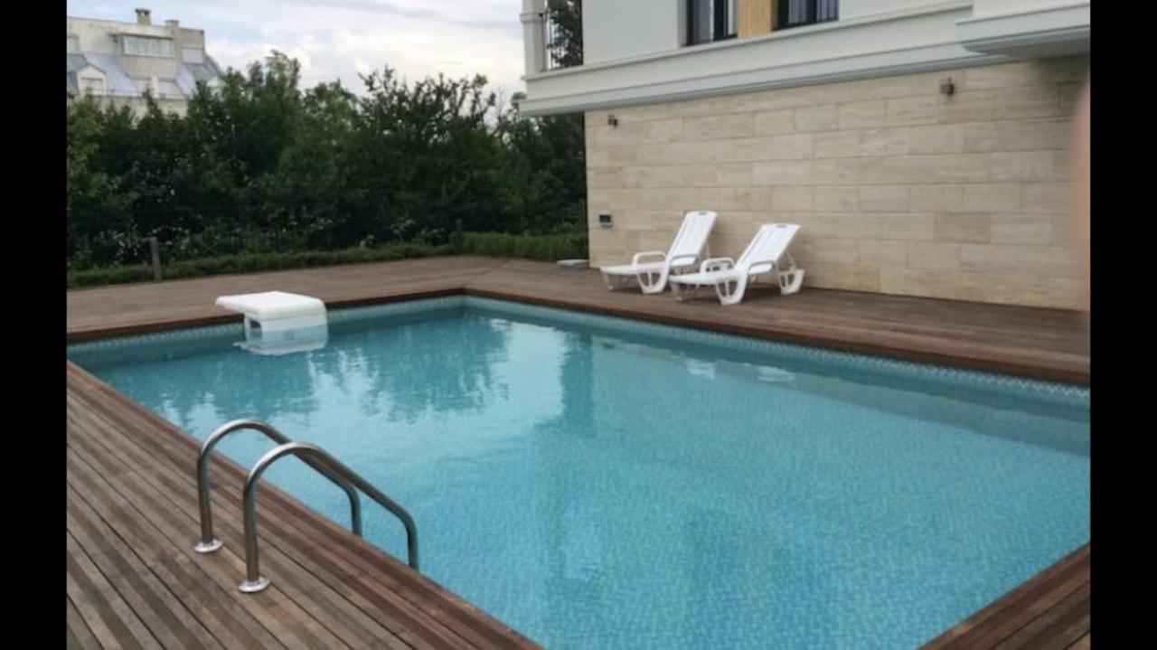 Brand New Apartment With Outdoor Swimming Pool Варна Екстериор снимка